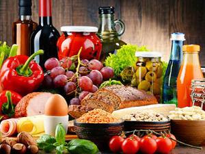 FOOD & DRINK